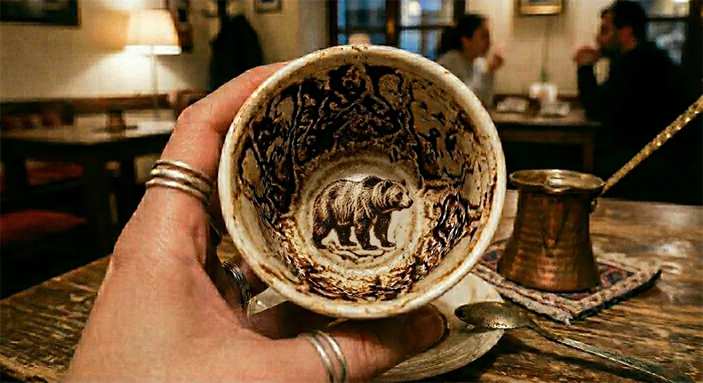 تصویر نماد خرس در فال قهوه